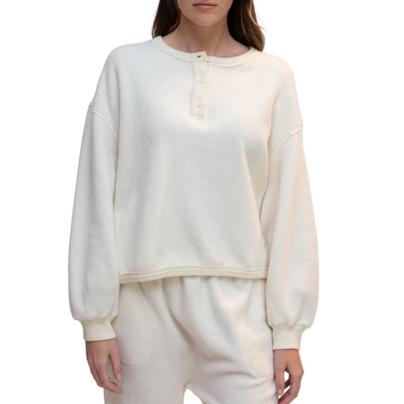 THE GREAT. white / cream Sherpa Sleep Henley top 0 - Picture 2 of 16